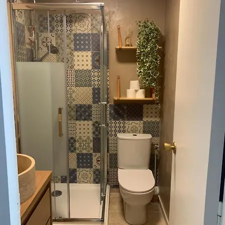 Lumineux En Bord De Avec Parking * Arcachon