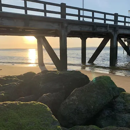 Lumineux En Bord De Avec Parking * Arcachon